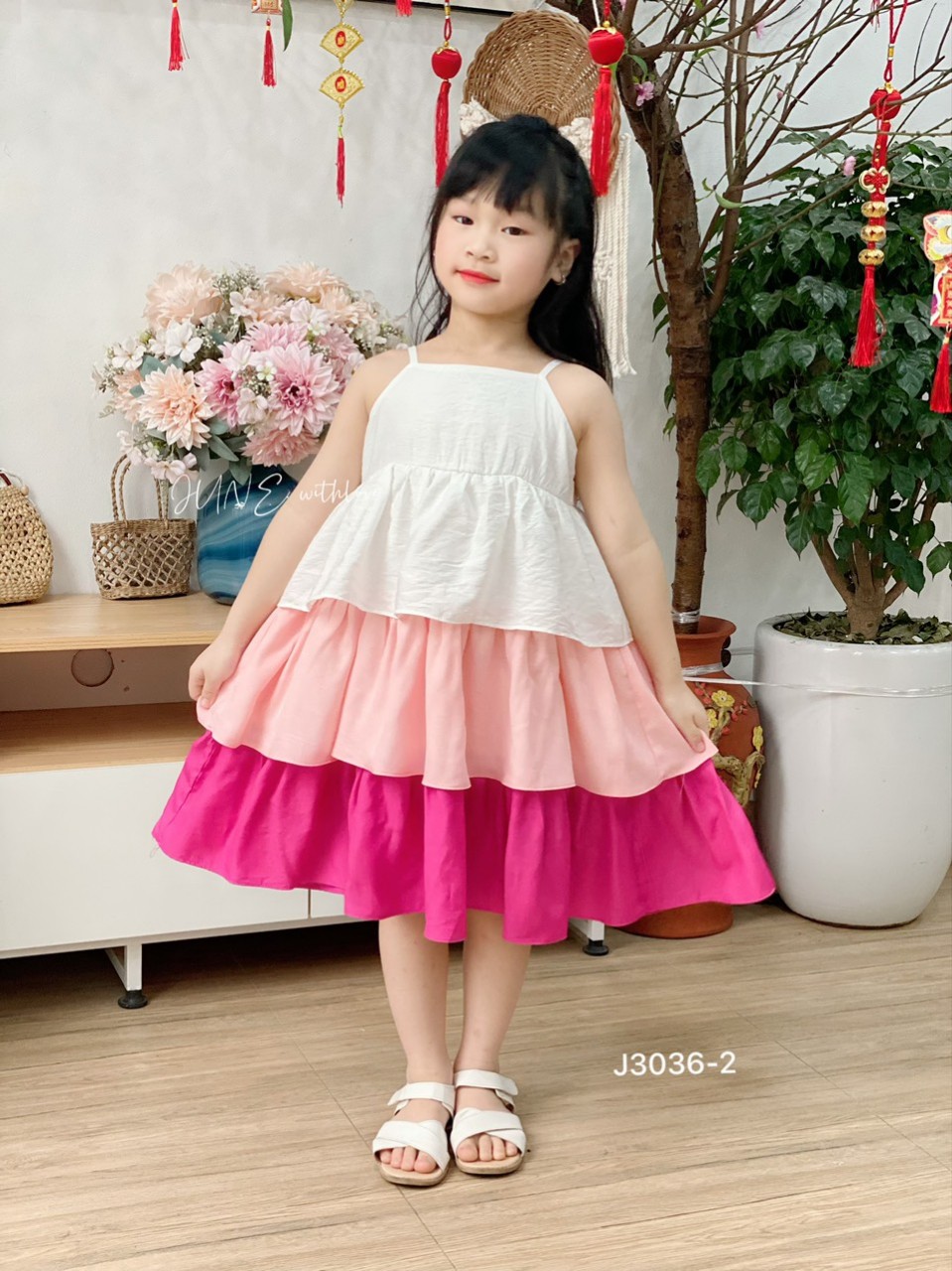 Váy bé gái 3 tầng thương hiệu June With Love