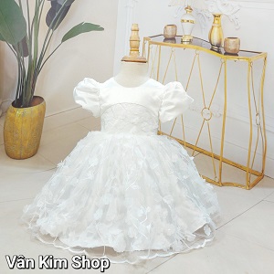 Váy công chúa kết hoa xinh cho bé